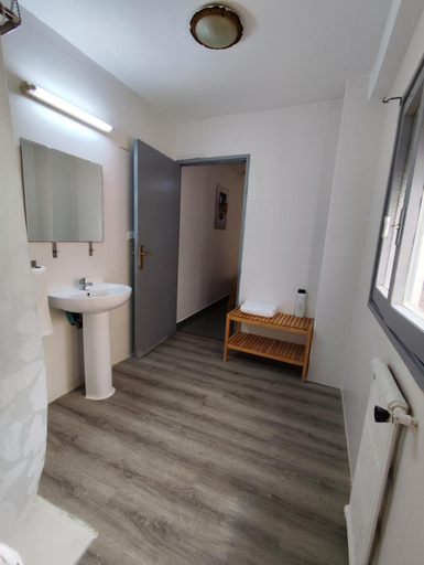 Others 4, Hostal Castilla, Zaragoza