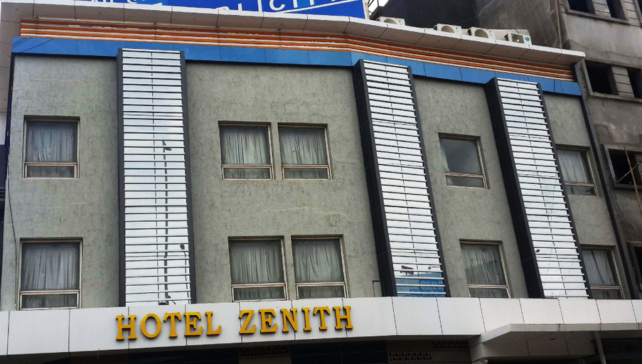 Exterior & Views 1, hotel zenith, Surat