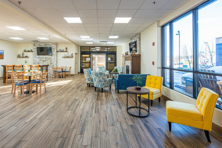 Public Area 2, River Bend Inn - Pigeon Forge, Sevier