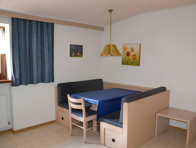 Bedroom 2, Camping Olympia, Bolzano