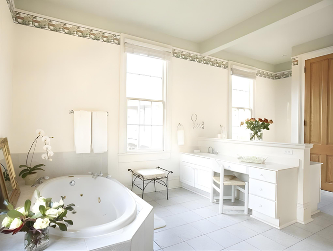 Bathroom 2, Maison Perrier Bed & Breakfast, Orleans