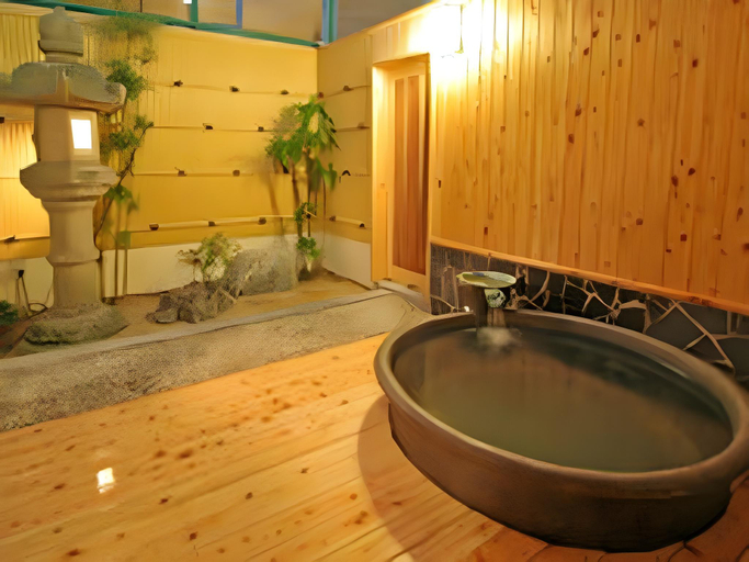 Bathroom, Ryokan Ichizu, Minamichita