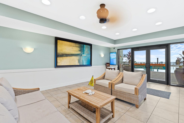 Public Area, Origin at Seahaven, Bay
