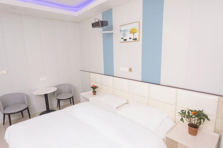 Bedroom 3, Lan Tian Hotel, Yongzhou