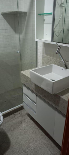 Bathroom 3, Flat no Condominio Monte Castelo em Gravata, Gravatá