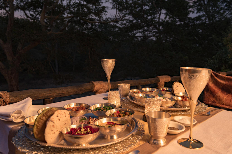 Food & Drinks 5, Banjaar Tola A Taj Safari Kanha National Park, Mandla