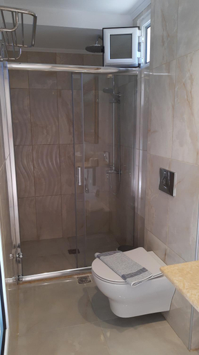 Bathroom 3, Villa Olga Lounge Hotel, Ionian Islands