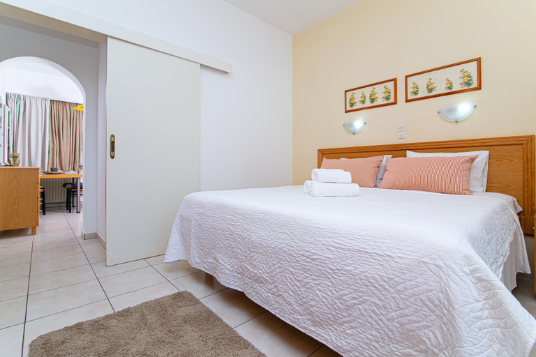 Bedroom 4, Villa Mare Monte, Crete
