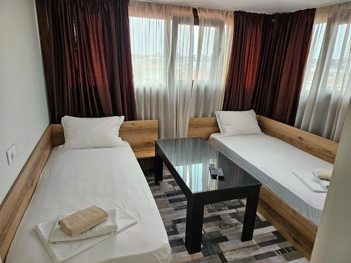 Bedroom 2, Флора Поморие, Pomorie