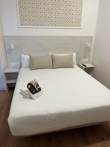 Bedroom 2, Hostal Sol 4, Sevilla