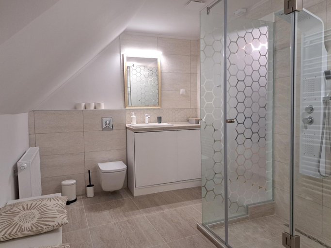 Bathroom 3, Bem Villa Apartman, Koszeg, Kőszeg