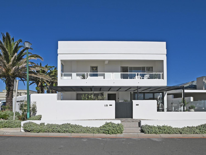 Exterior & Views 5, 19 Beach Road, City of Cape Town