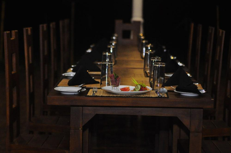 Food & Drinks 5, Hotel Golden Ray, Dambulla