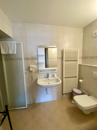 Bathroom 3, Nest on The Lake, Como