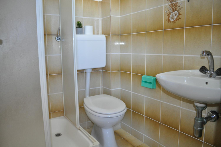 Bathroom 4, Hollywood rooms, Sveti Filip i Jakov