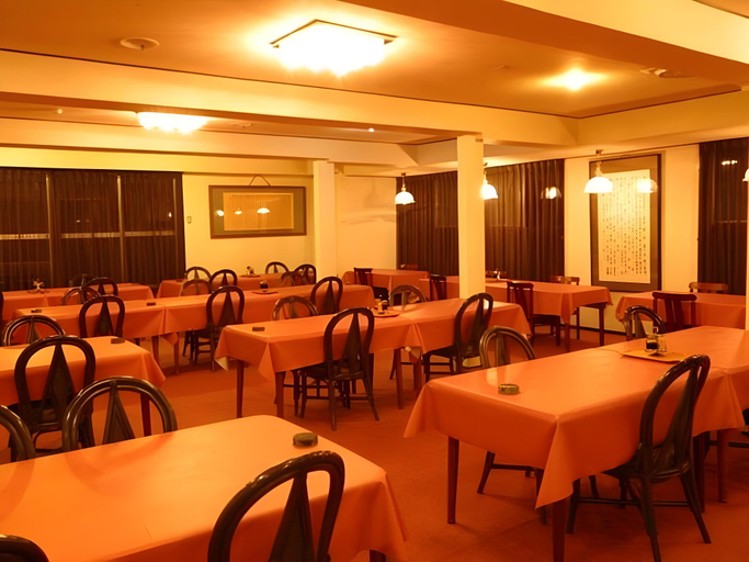 Food & Drinks 5, Hotel Sunny Valley, Otari