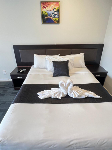 Bedroom 4, Monument Motor Lodge Papakura, Franklin