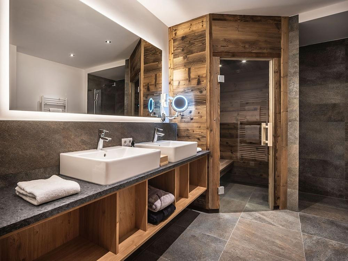 Bathroom 5, PURE Resort Warth, Bregenz