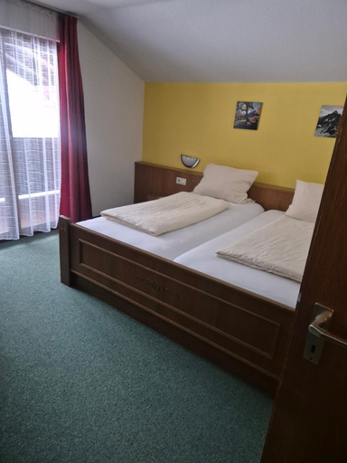 Bedroom 4, Alpenhotel Waidmannsheil, Oberallgäu