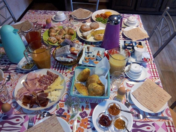 Food & Drinks 3, B&B Notti E Dintorni, Catania