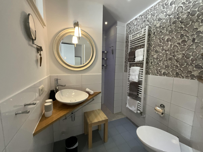 Bathroom 2, Zeit in Eckernförde, Rendsburg-Eckernförde