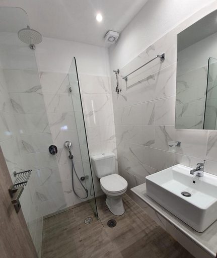 Bathroom 3, Petros Studios & Suites, South Aegean