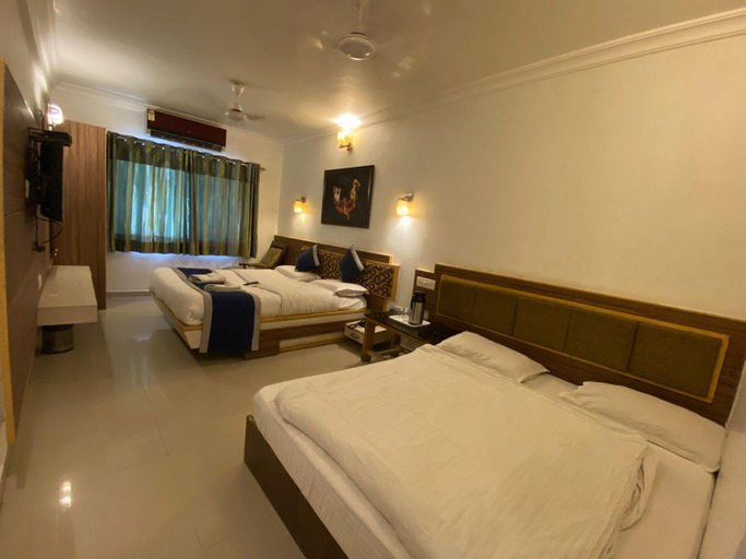 Others 2, Crystal Inn, Sirohi