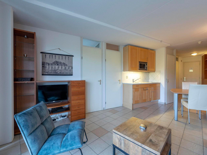 Others 3, Apartment in Callantsoog near Beach Access, Zijpe