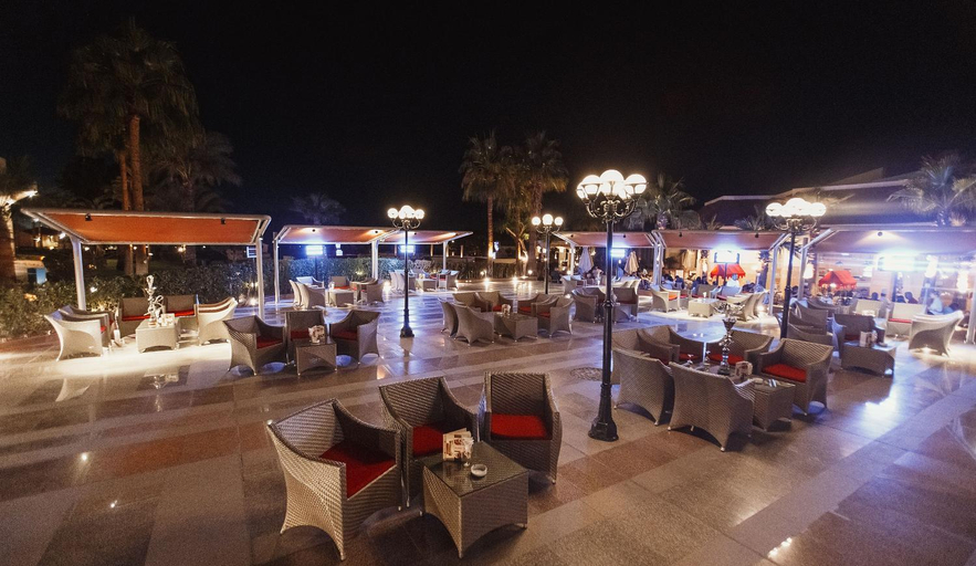 Food & Drinks 5, Xperience Kiroseiz Parkland, Sharm el-Sheikh