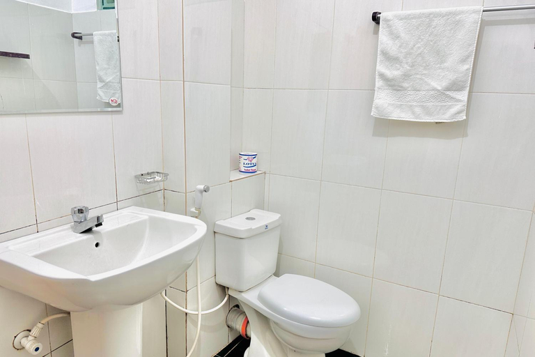Bathroom 5, Gamagedara Resort, Dambulla