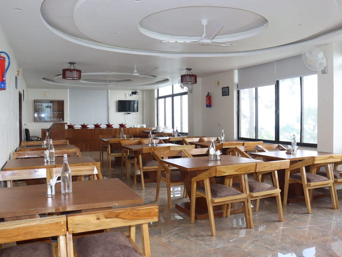 Food & Drinks 5, Oak Trek resort, Garhwal