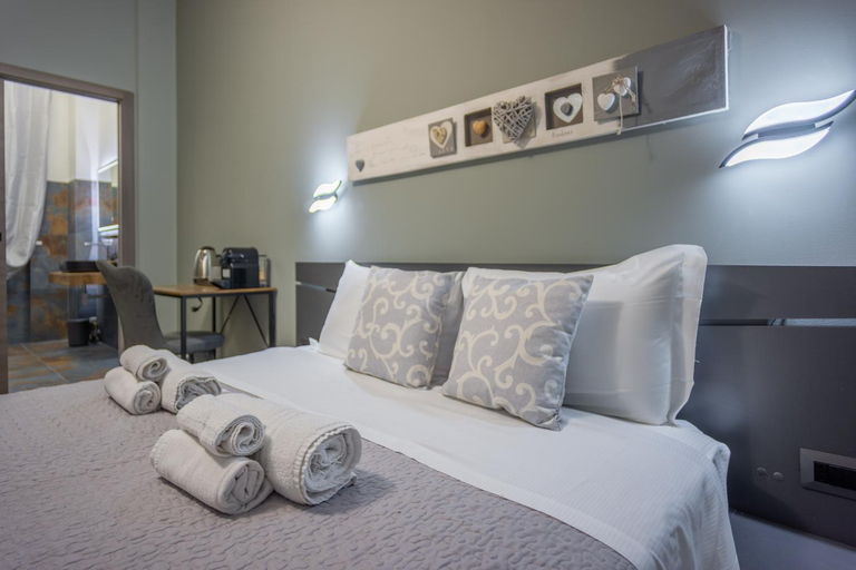 Bedroom 2, Aurelia Green Suite, Rome