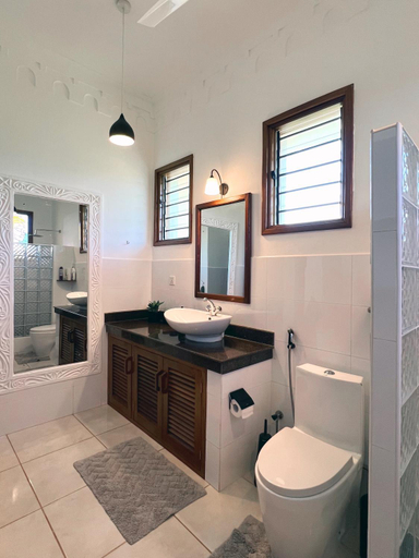 Others 5, Hilda's Homestay, Msambweni