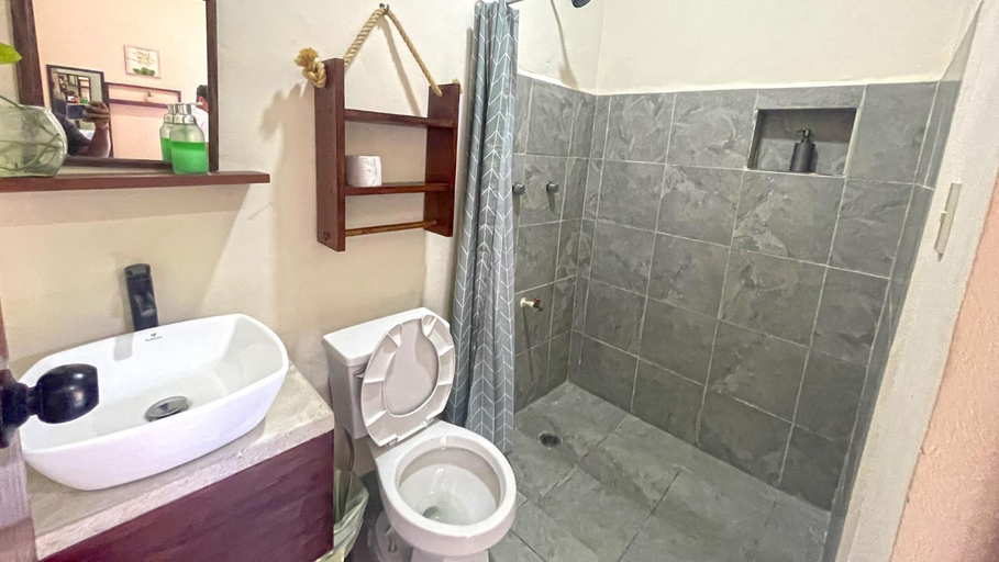 Bathroom 3, Hotel Beryllos Bacalar, Othón P. Blanco
