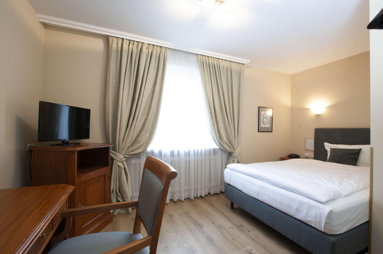 Bedroom 3, Hotel Altmunchen by Blattl, München