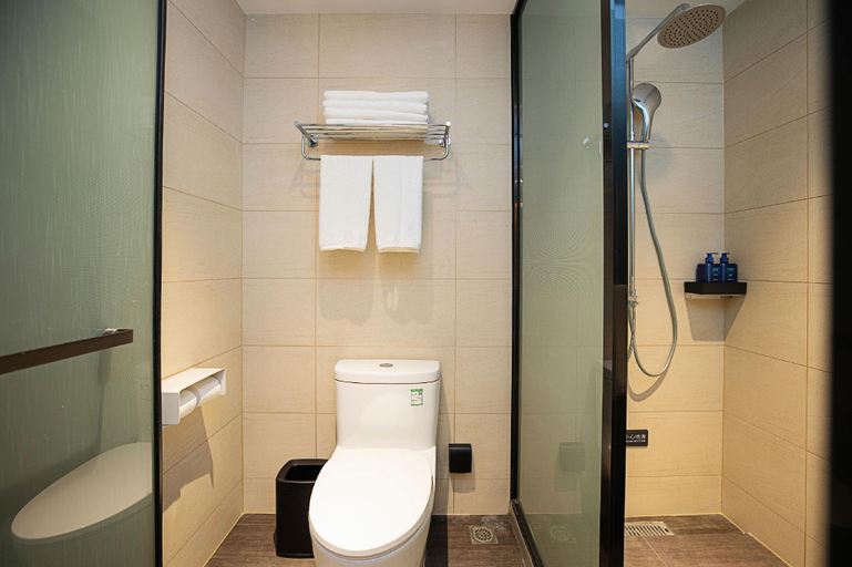 Bathroom, Hanting Hotel Xinxiang Hui County, Xinxiang