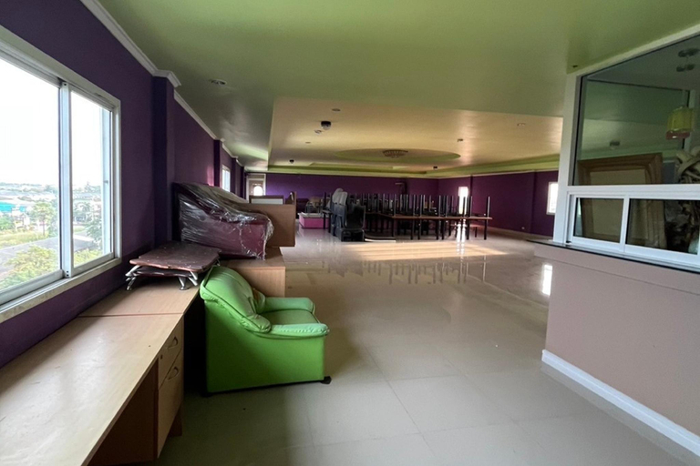 Public Area 2, Chompoo Inn, Nakhon Chaisi