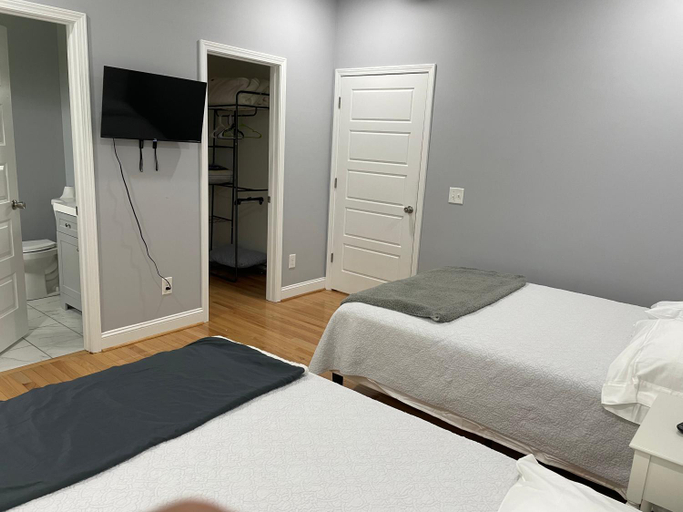 Bedroom 2, La Casa Grande Hosting, Guilford
