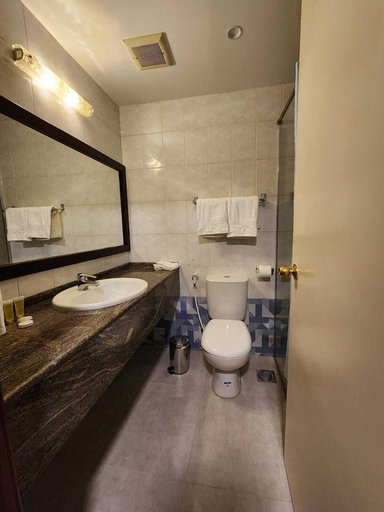 Bathroom 4, Aquavista Hotel & Suites, Aqaba