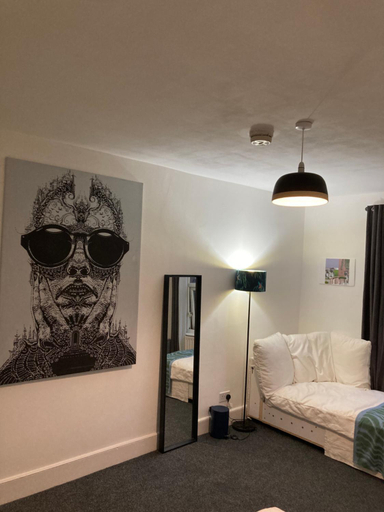 Bedroom 5, Greenhaven, London