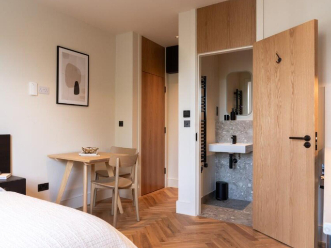 2, Central London Ensuite, Exclusive Experiences, London