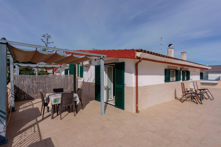 Others 5, B&B g Daniela, Taranto