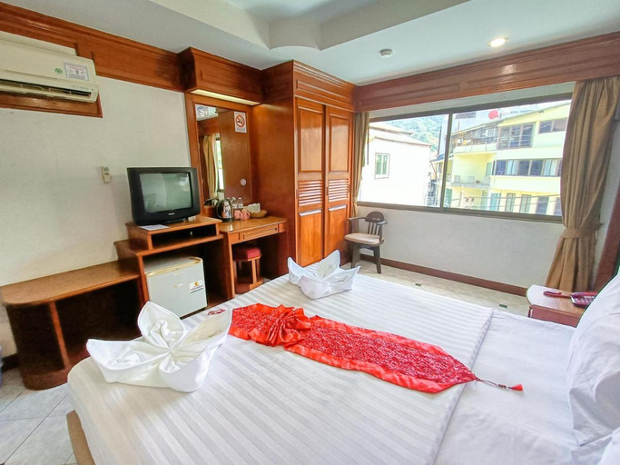 Bedroom, Phuket suite hotel, Phuket Island