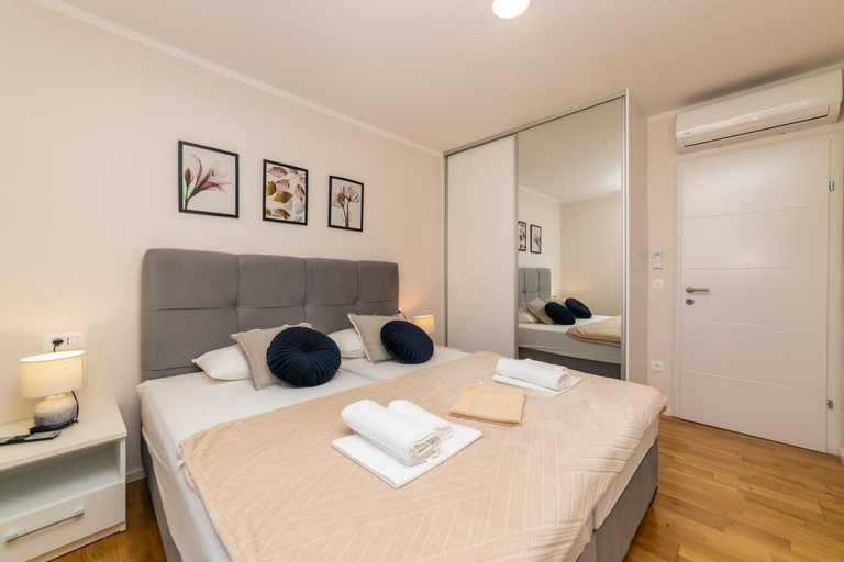 Bedroom 2, Lucas - Luxury apartments with parking, Makarska