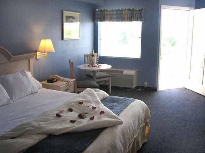 Bedroom 3, South Beach Resort Hotel, Ottawa