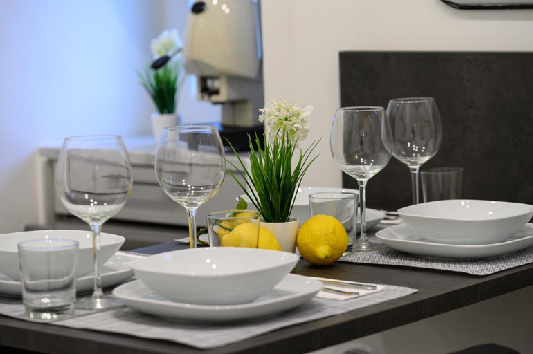 Food & Drinks 4, Luxury Apartment Salerno Center, Salerno