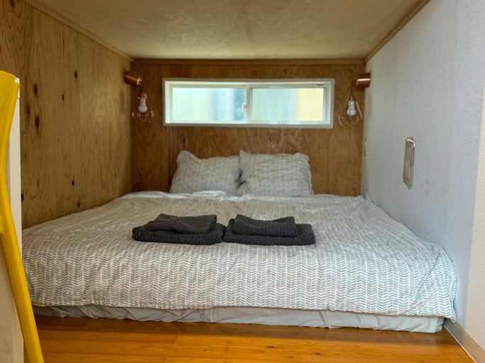 Bedroom 2, MEEDAFU'S YUI HOSTEL and COFFEE, Yoron