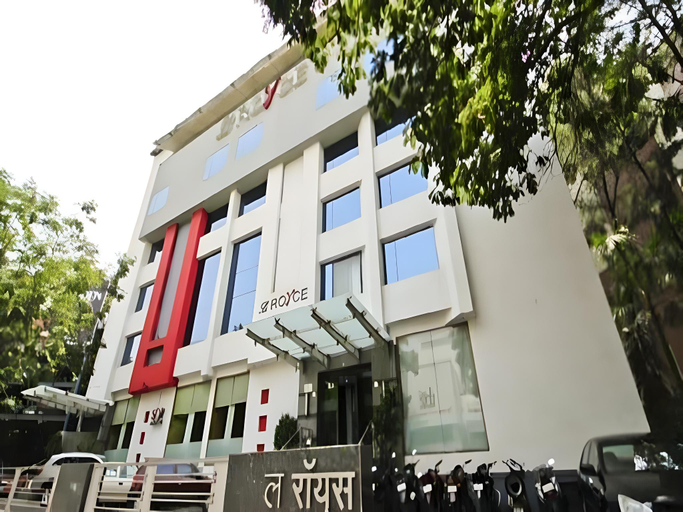 Exterior & Views 1, Le Royce, Pune