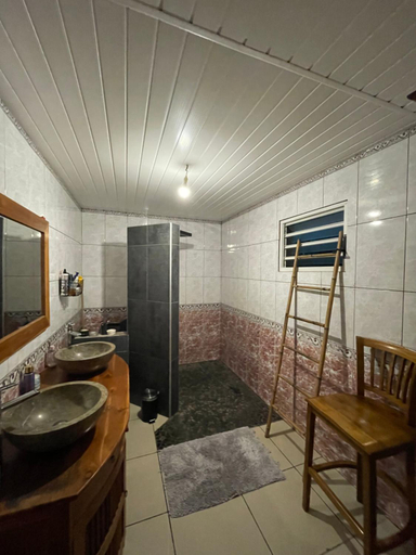 Bedroom 5, Chambre dans notre villa avec piscine, Bras-Panon