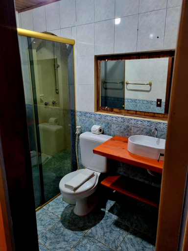 Bathroom 5, Passaro de Fogo, Santo Antônio do Pinhal